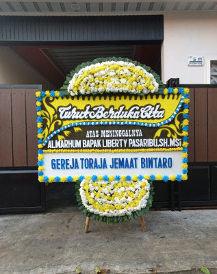 Papan Bunga Duka di Kabandungan